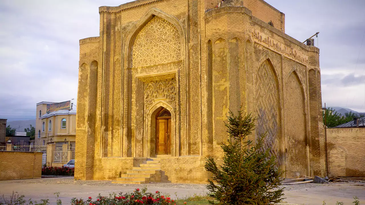 تور قطار همدان